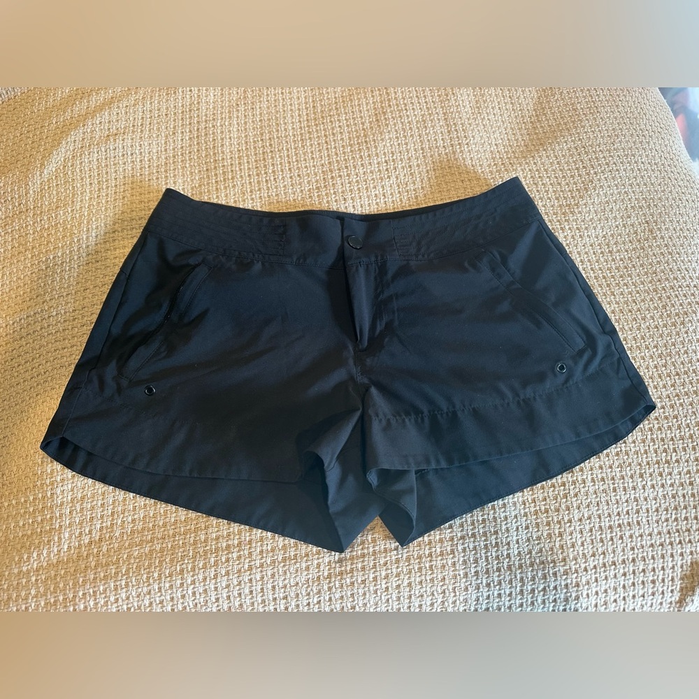 Athleta shorts size 8
